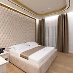 King & Queen Boutique