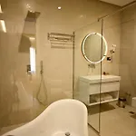 Hotel King & Queen Boutique