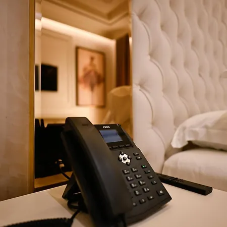 King & Queen Boutique Hotel Fier