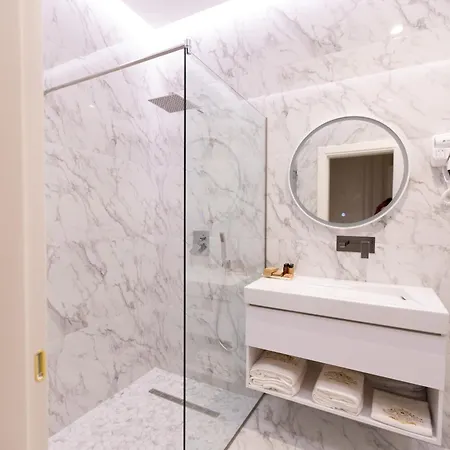 Hotel King & Queen Boutique Fier