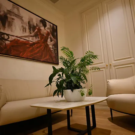 Hotel King & Queen Boutique Fier