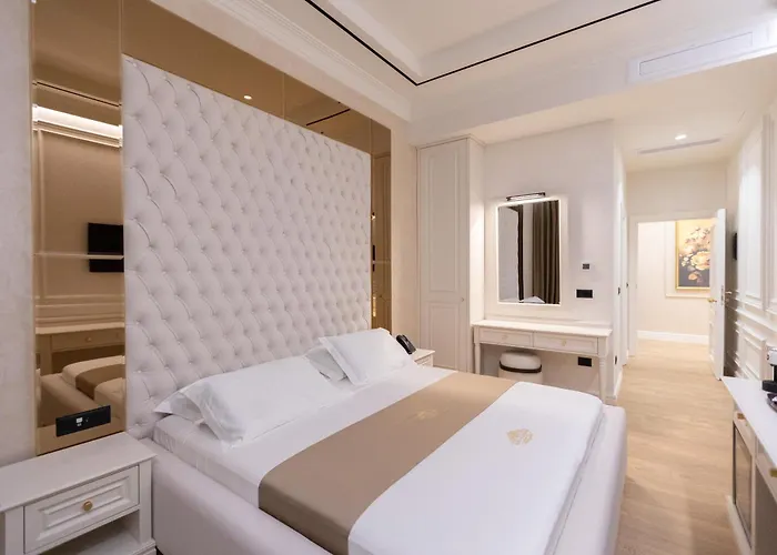 호텔 King & Queen Boutique *